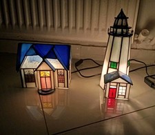 Leuchtturm Lampe viktorianische Haus Weihnachtkirche Tiffany Stil Vintage Deko