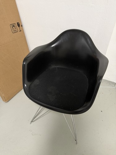 Vitra eames armchair original - vitra,
