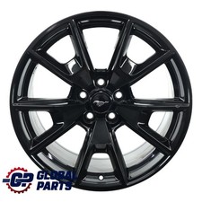 Ford Mustang Mk6 GT Hinter Rad