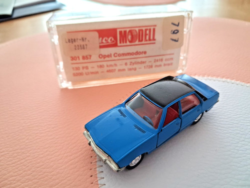Schuco 857 opel rekord - 857,,