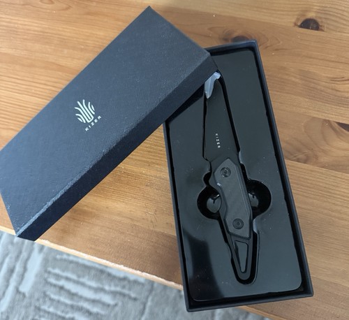 Kizer groom all - groom, edc