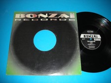 Yves Deruyter - Outsiders -