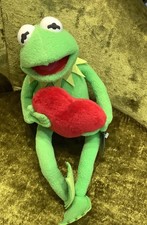 Kermit der Frosch mit Herz aus der Muppets  Show 2003 Jim Henson Kuscheltier 