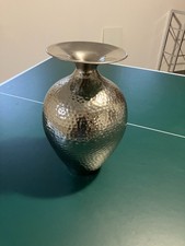 vase aluminium handgehämmert