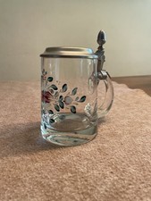 Glaskrug, Blumenmotiv, Zinndeckel