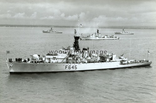 Nav0113 royal navy warship - -,