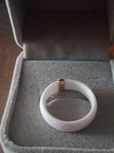 Keramik ring mit diamanten - diamanten, in
