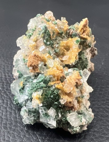 Malachit mit hemimorphit aus - malachit,