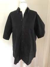Herren Hemd .Schwarz .Groß 41-42.Neue ohne Etikette.