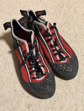 Kletterschuh - Red Chili