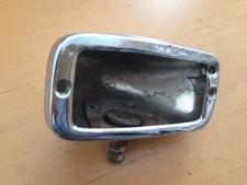 Rückfahrleuchte verchromt   -  Leira ?