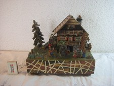 Alte antike Spieluhr Schwarzwaldhaus aus Sammlung