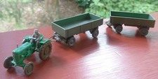 WIKING alter FAHR Schlepper / Trecker m. Auspuff + 2 passende LKW-Anhänger  grün