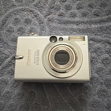 Canon IXUS 500 digital camera 