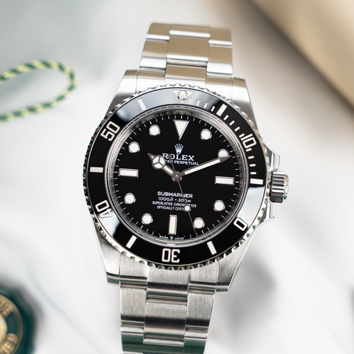 Rolex submariner 124060 - rolex,