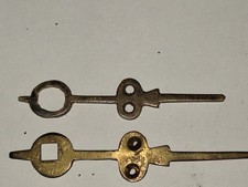 alte Messingzeiger f. Schwarzwalduhr 4,2+5 cm, Mitte Loch gemessen