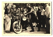 12 Fotografien Motorradrennen, Watsonian, Beiwagenrennen 