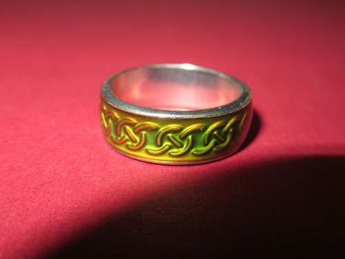 Ring keltisch farbwechselnd