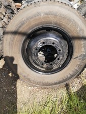 LKW Reifen Mercedes Benz