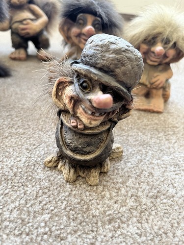 Nyform troll kleinerer - nyform,