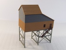 Primex 1780  Spur H0 -ein  Gebäude von Schotterwerk -  montiert