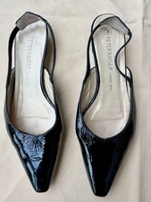 Peter Kaiser Slingpumps aus