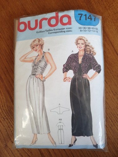 Burda 7147 abendkleid rüschen - 7147,