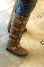 NEU Handmade Extravagante Echtleder Stiefel Beige Schlamm Mit Schnallen Gr. 37