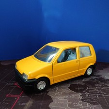 Burago Fiat Cinquecento 1:24