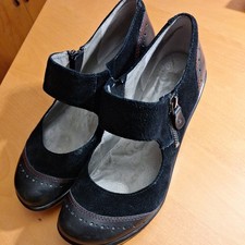 Stylish Pumps, Wildleder Gr38 Keilabsatz Fussbett, schwarz 