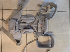 ergobaby omni 360 cool air mesh in Grau inkl. Neugeborenen Einsatz