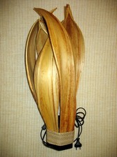 Tischleuchte Palmenblätter