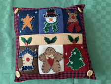 Weihnachts Sammelfigurr Deko Kissen ca. 30×30×8cm gefüttert Baumwolle Filz Holz