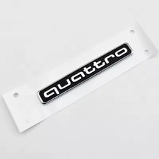 Audi quattro Emblem Original Schwarz Silber Schriftzug Logo hinten