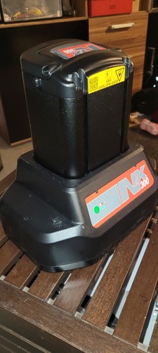 Numatic akku und - akku, ladegerät