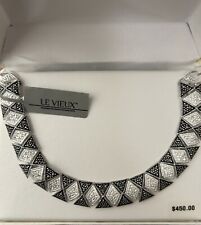 Neu mit Etikett Markasiten