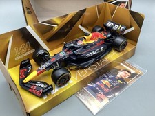 Modellautos 1:24 Bburago F1 Red Bull Racing RB18 2022 Verstappen #1 mit OVP
