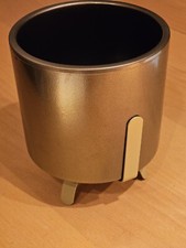 schöner Übertopf für