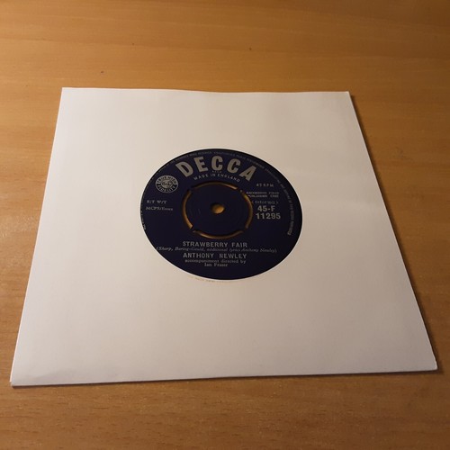 Single anthony newley - 7",