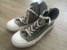 Schuhe Chucks Mustang Gr. 37 Khaki Grün 