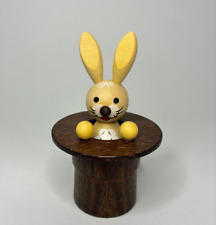 Wagner, Osterhase sitzend im Zylinder, 226, ca. 9cm, Neu 2025, echt Erzgebirge