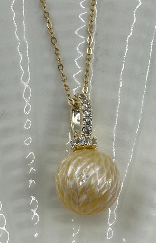 Golden south sea - south,