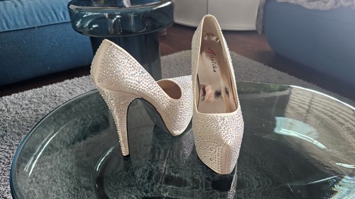 High heels mit glitzersteinen - high,