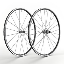 DT SWISS P 1850 Spline Felgenbremse Laufradsatz LRS Wheelset Sehr Gut