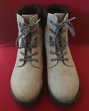 Schöne beige grauen Damen Stiefel Schuhe in Gr. 38 von Landrover