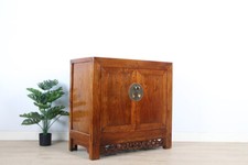 Antike chinesische Kommode