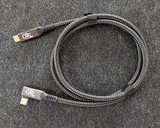 90° Grad USB-C Thunderbolt 4