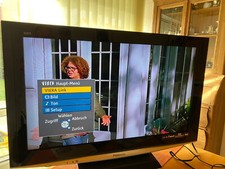 Panasonic Viera TX-37LZD800F 94 cm (37 Zoll) 1920x1080 Pixel - LCD Fernseher