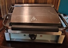 Bartscher Kontaktgrill Grill Panini 1G Paninigrill glatt 2,2kW A150679