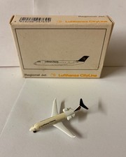 1 Flugzeug Lufthansa City Line